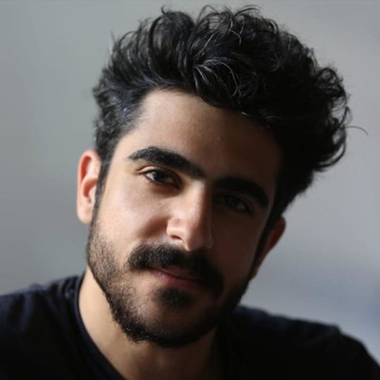 Dr Amir Massoumian